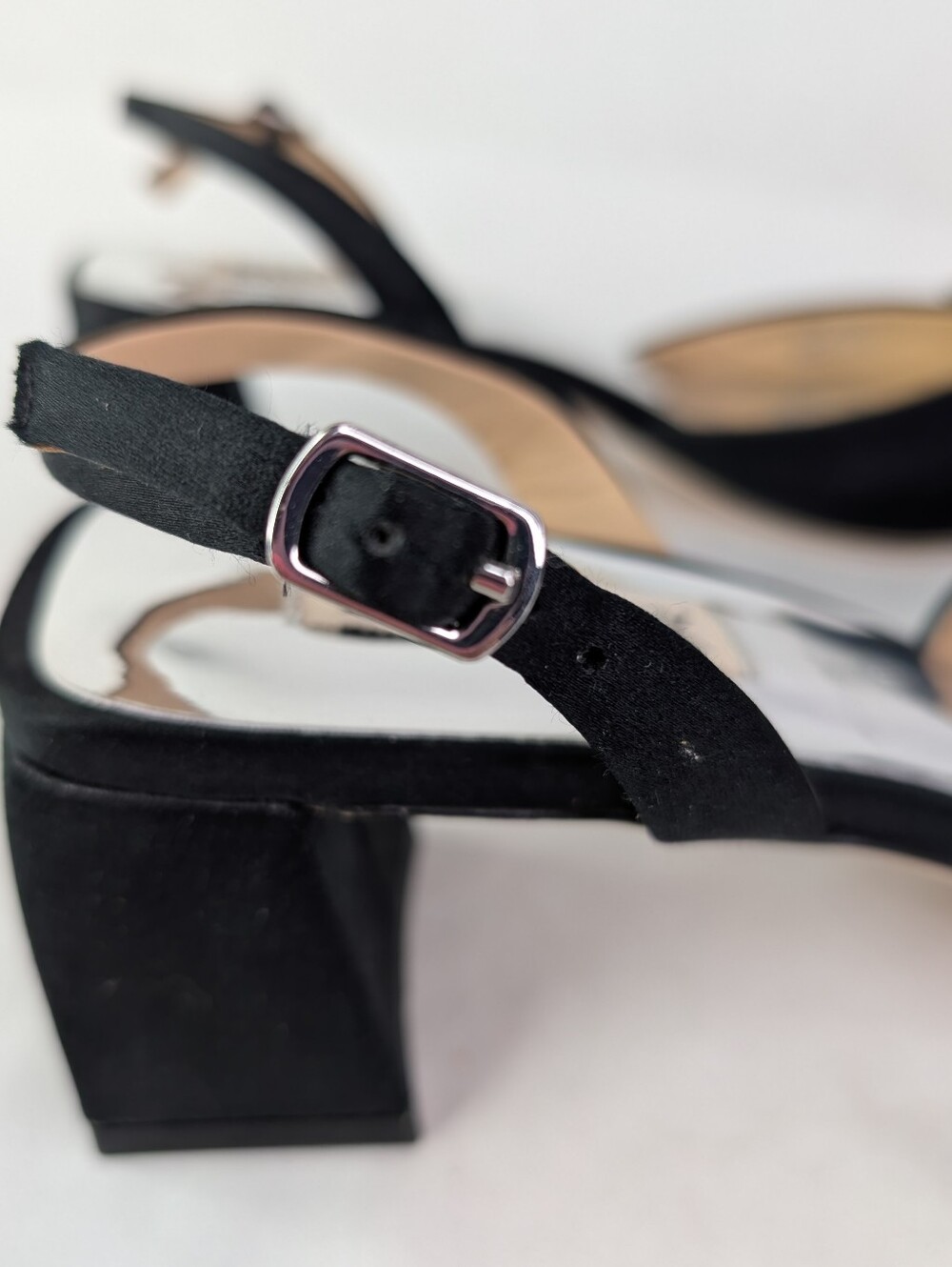 Badgley Mischka Black Satin Pointed Slingback Square Heels Crystal Buckle 7.5 - Picture 9 of 9